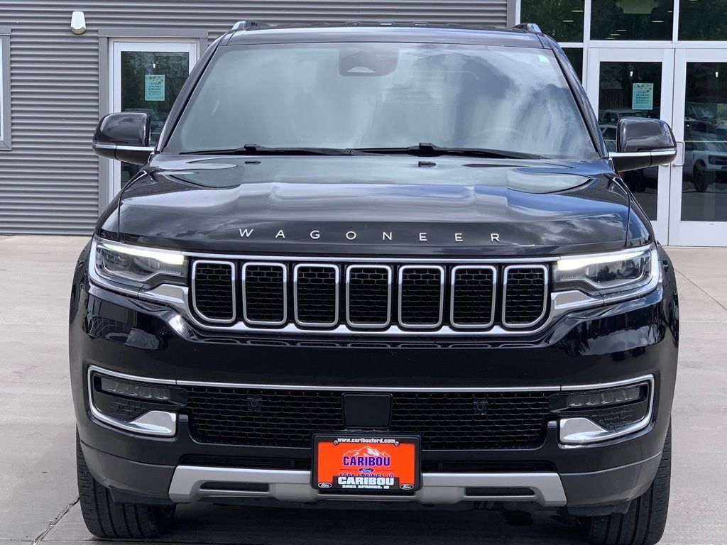 2022 Jeep Wagoneer — side profile view